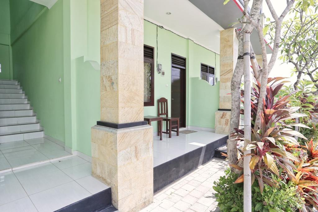 Reddoorz @ Kerobokan Canggu Kuta Lombok Exterior foto